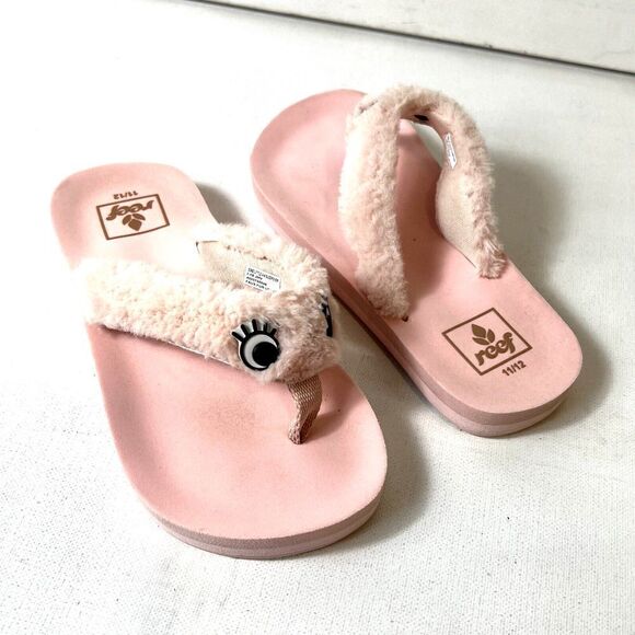 Reef Kids Flat Rubber Thong Pink Sandals Little Girls 11/12 Pink Faux Fur Straps - Picture 2 of 10